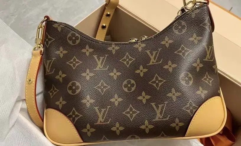 이비통 Louis Vuitton 숄더백